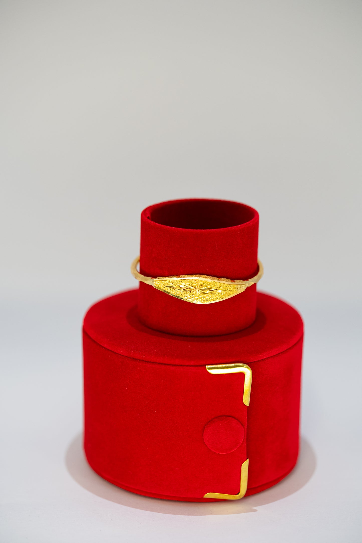 22ct Gold Children’s Kada Bangle