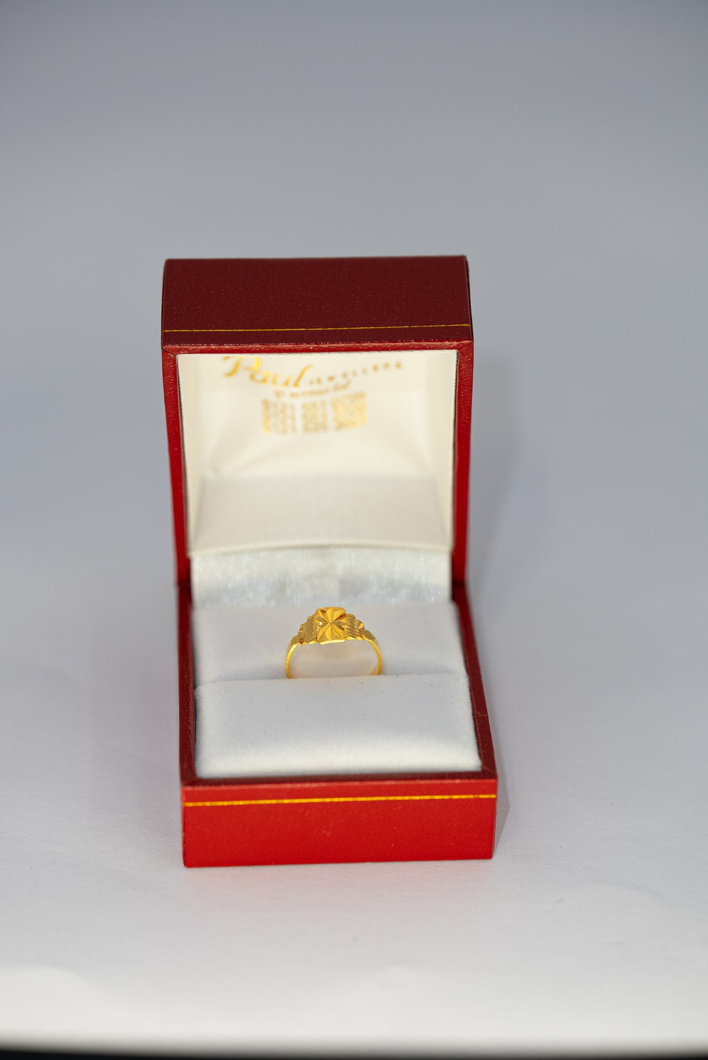 22ct Gold Children’s Starburst Ring