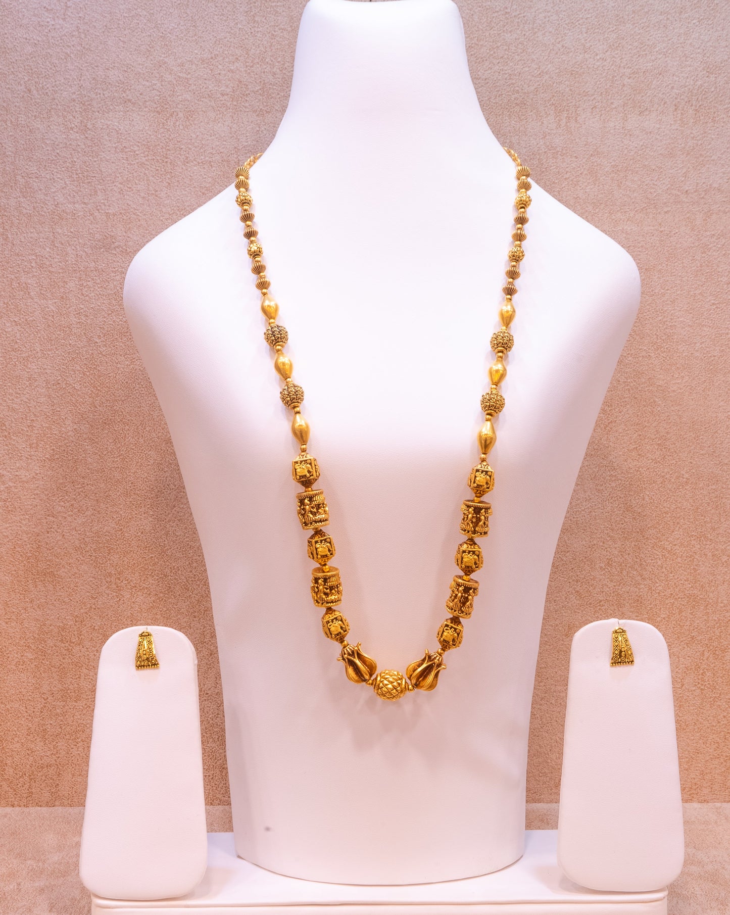 Chunky Gold Party Set with Floral Beads