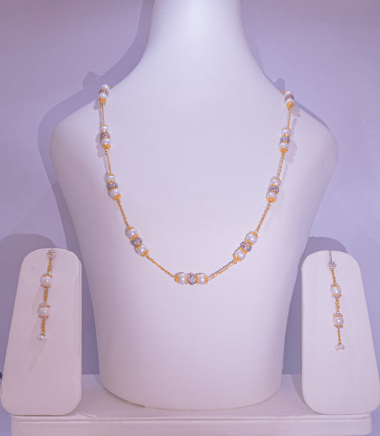 Ladies Pearl and Rhodium Party Set
