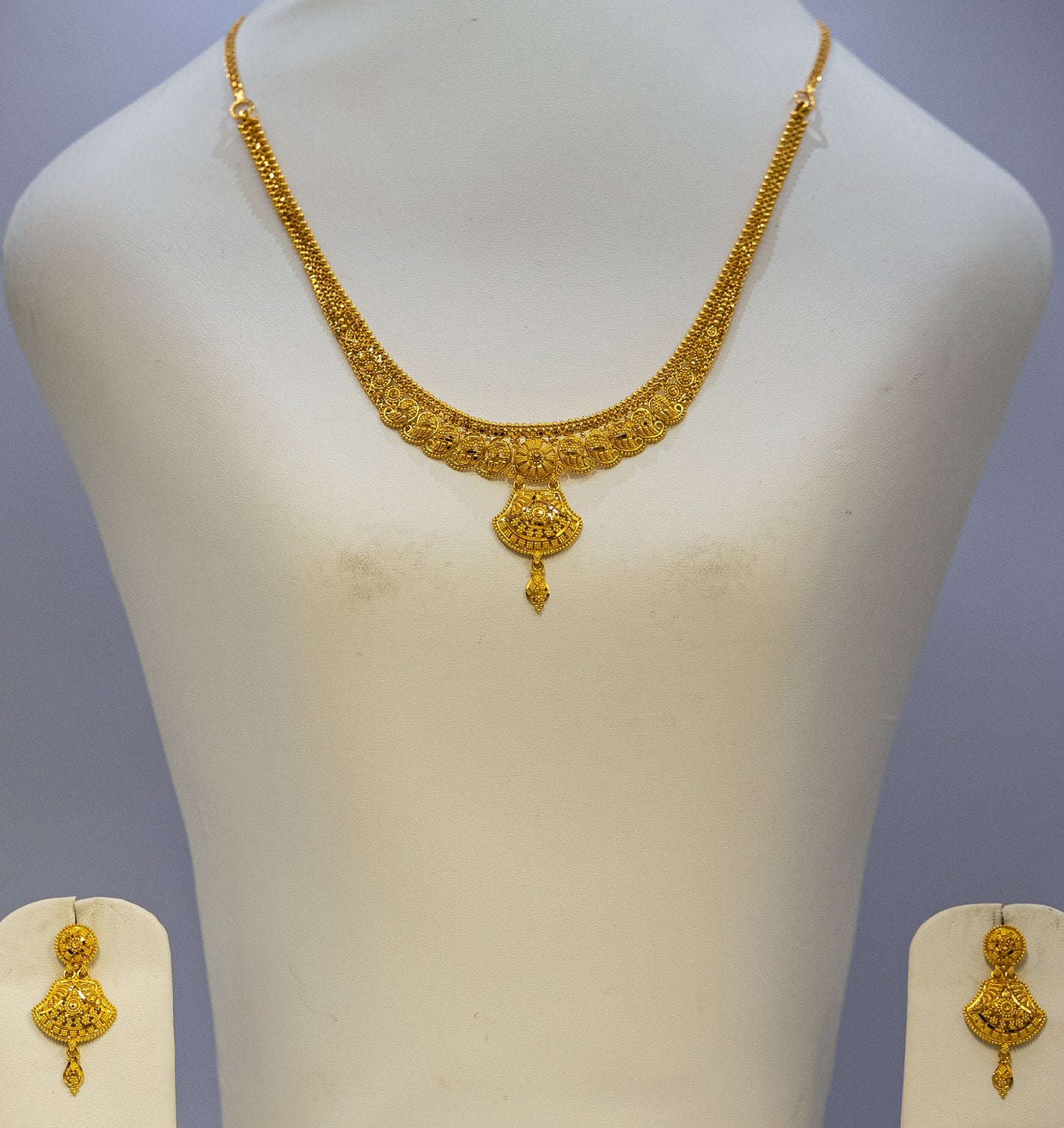 Delicate Gold Floral Wedding Set