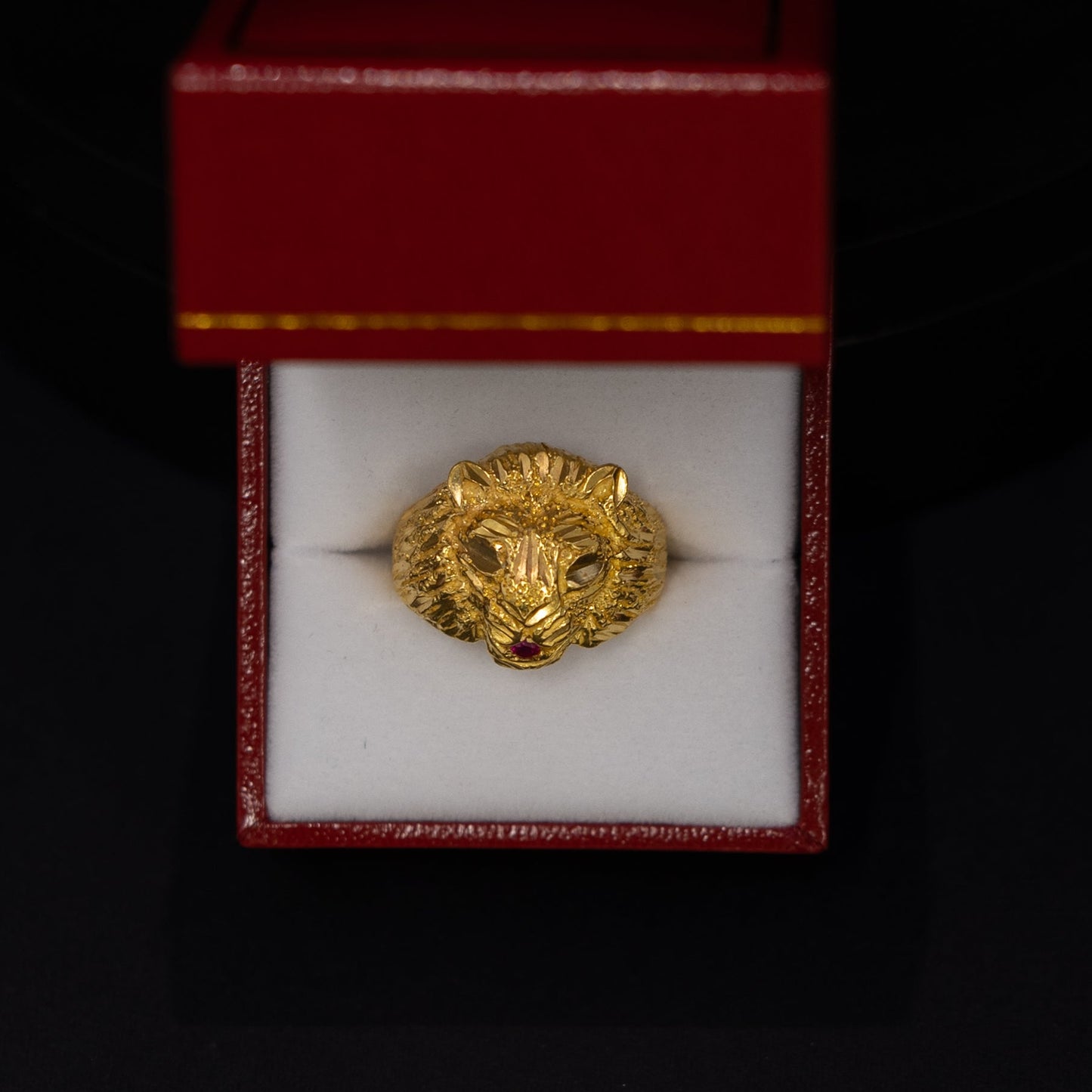 22ct Gold Lion Head Signet Ring