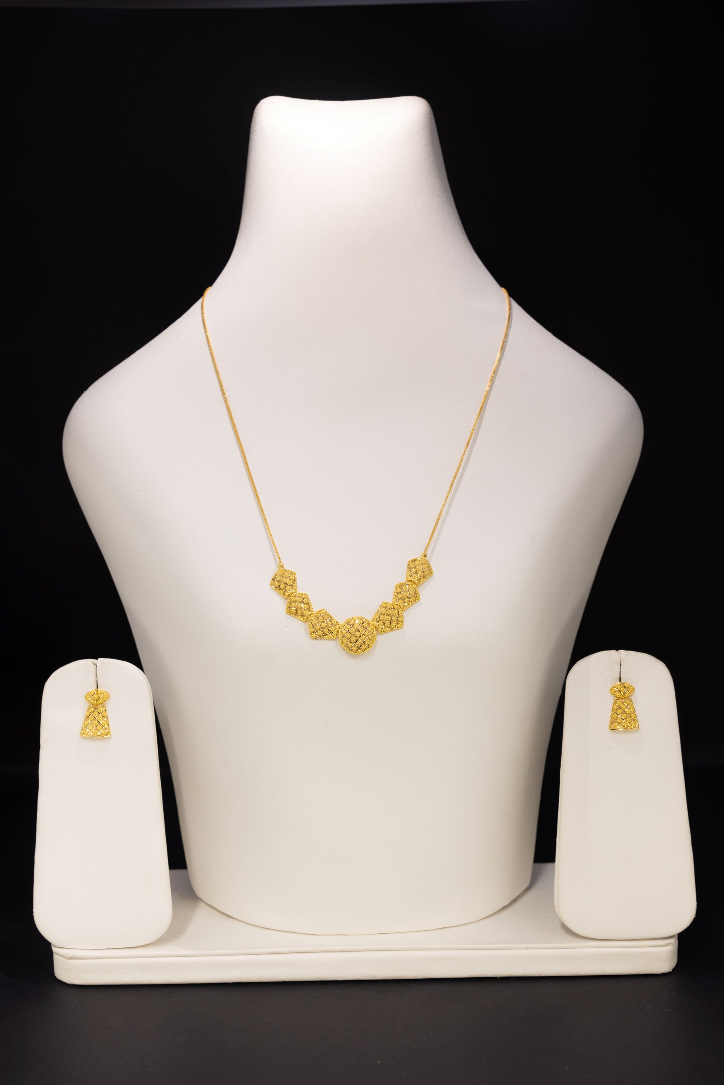 22ct Gold Geometric Necklace and Earring Set