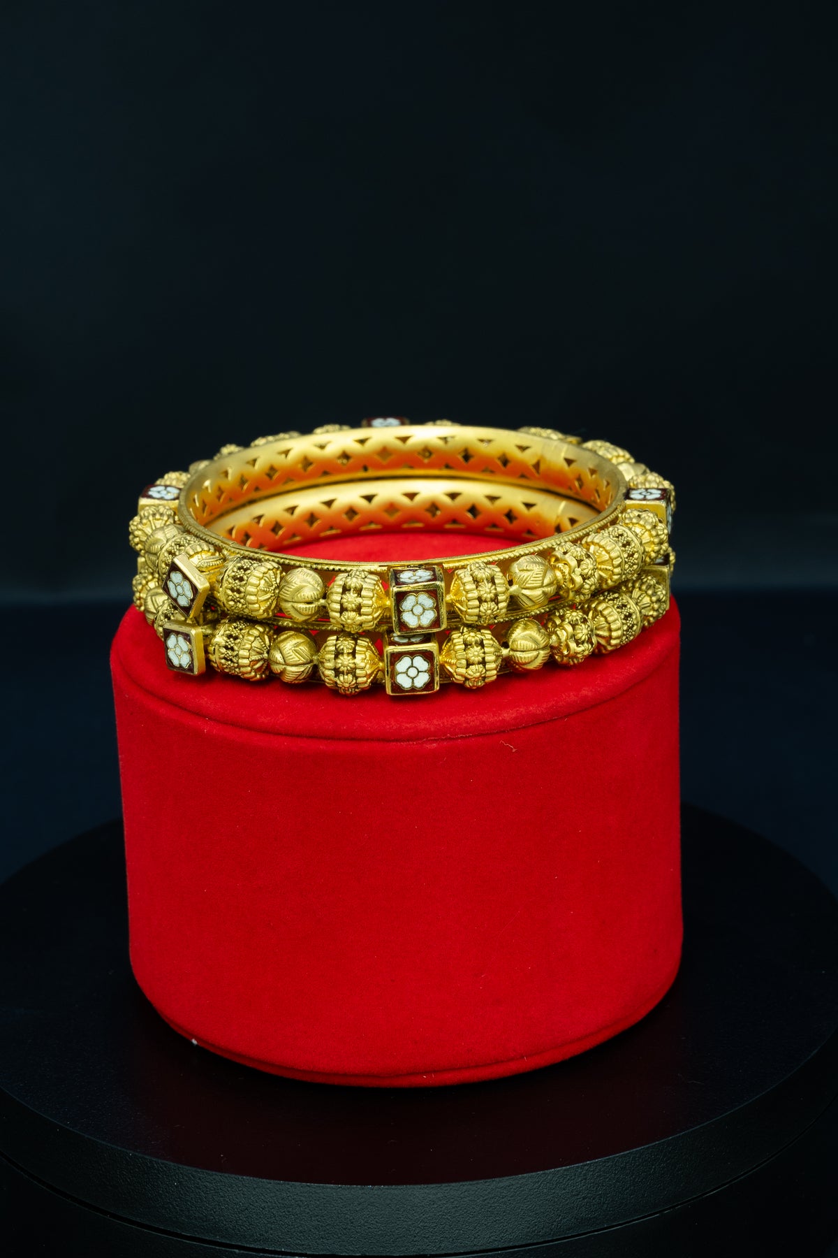 22ct Gold Floral Beaded Bangle Pair