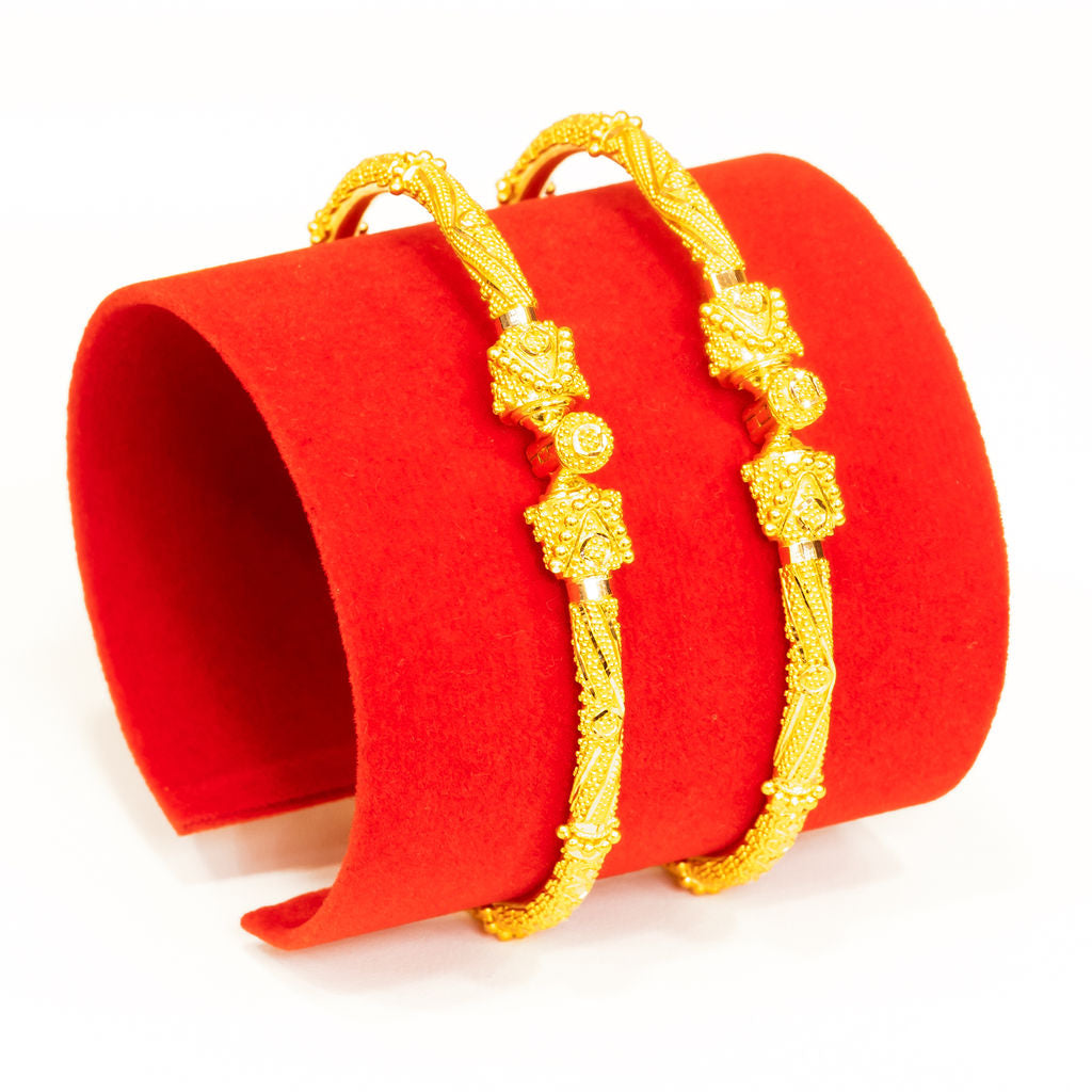 Pipe Karas Bangle
