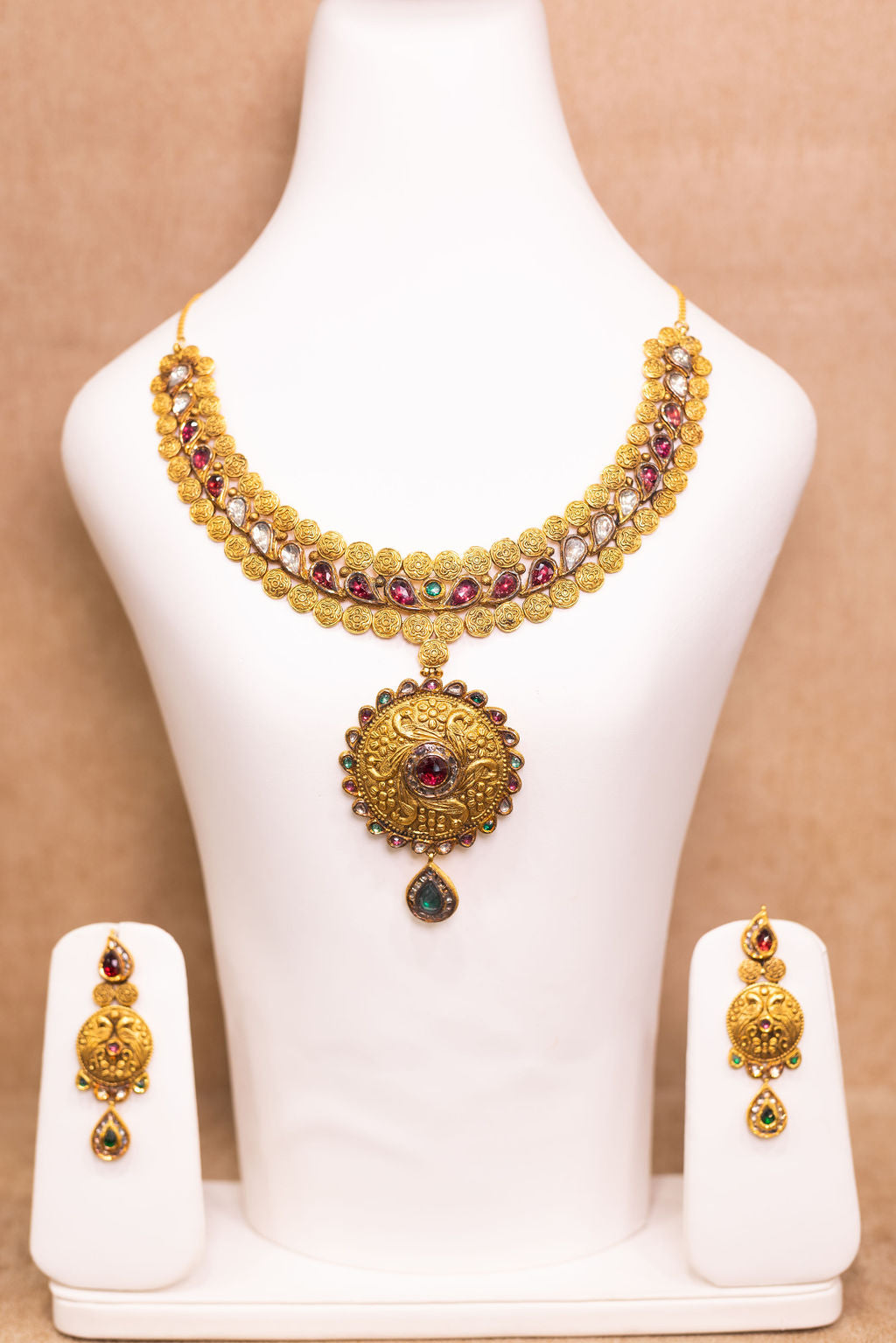 Kundan Multi-Colour Set