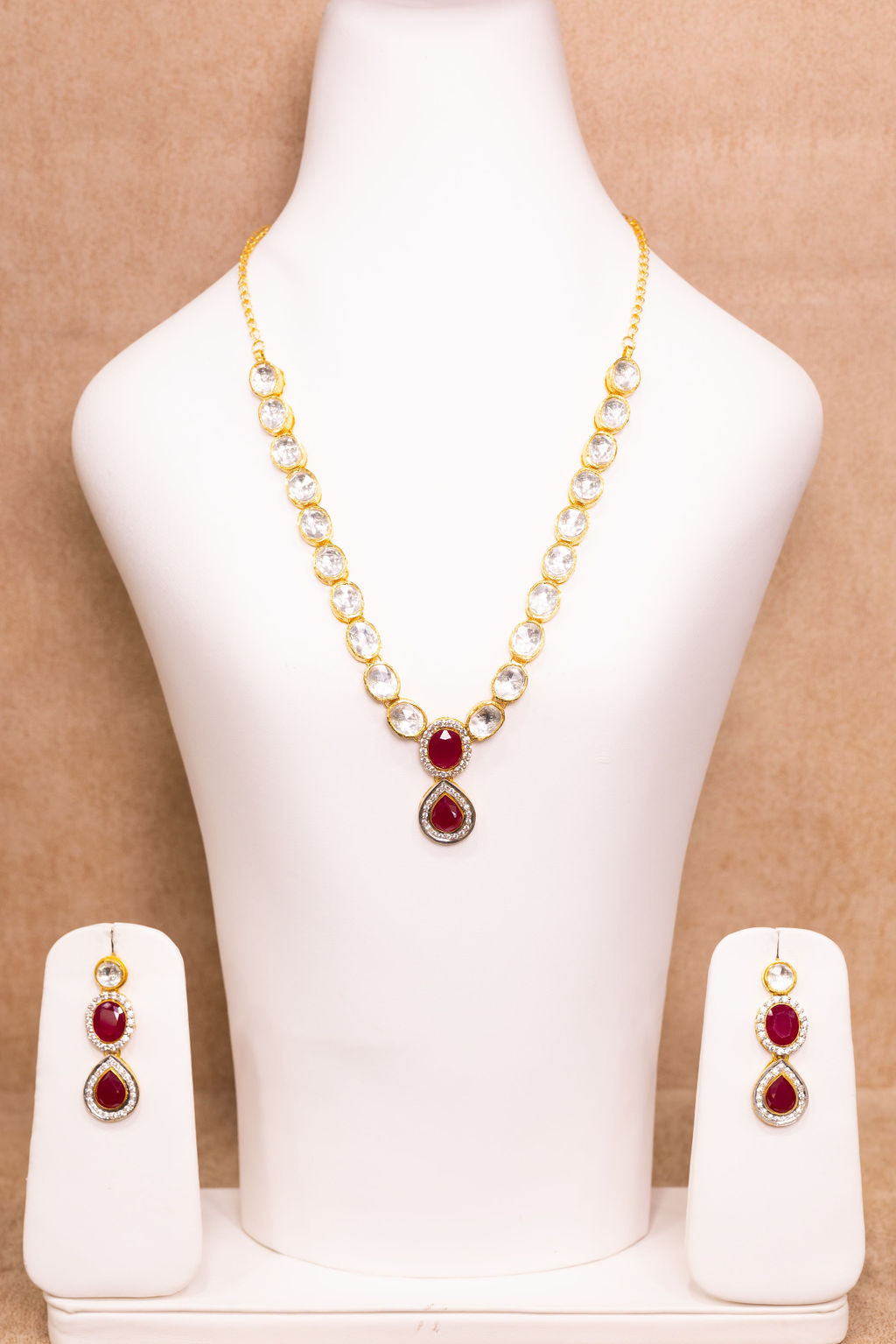 Red and White Kundan Set
