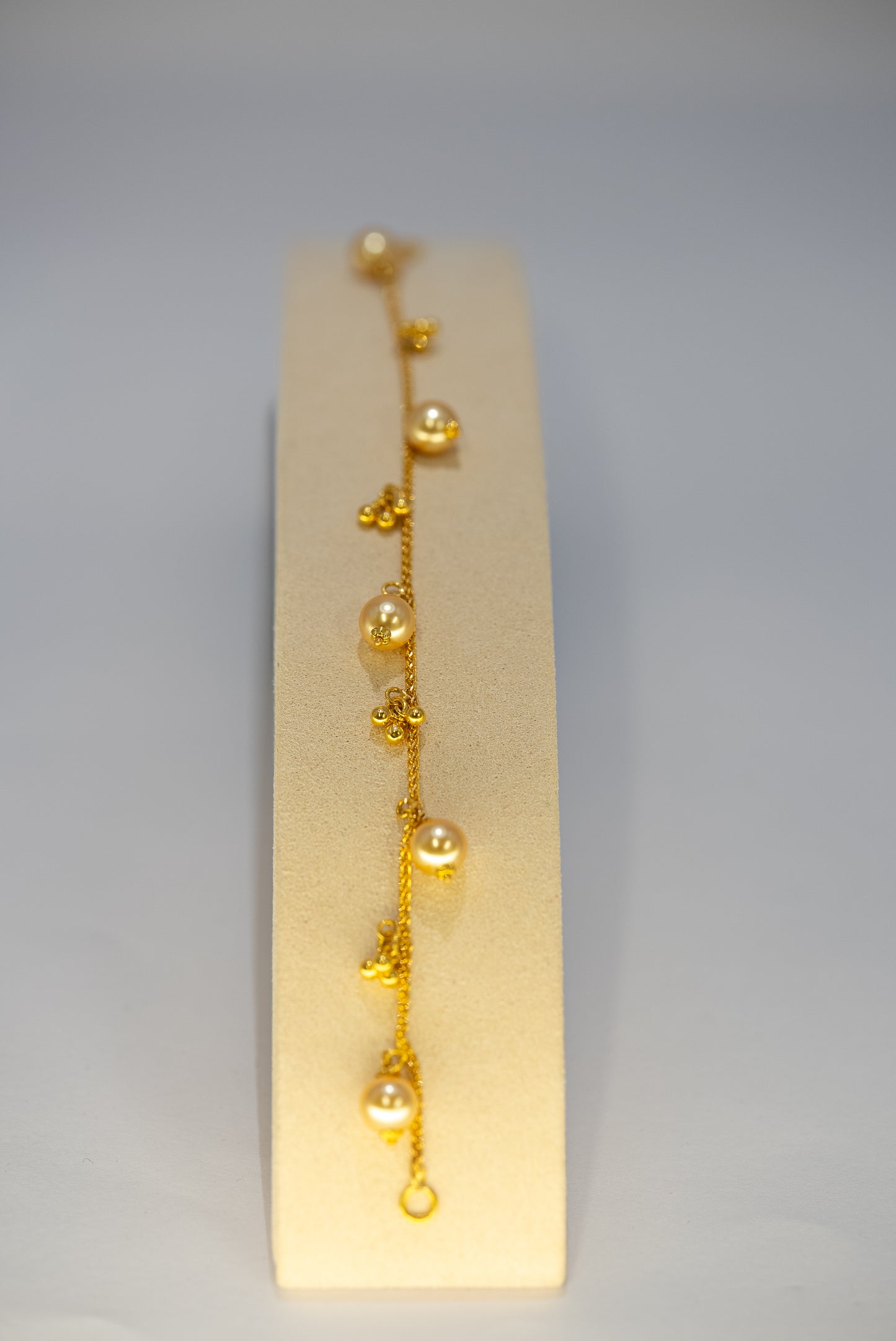 22ct Gold and Pearl Bead Bracelet