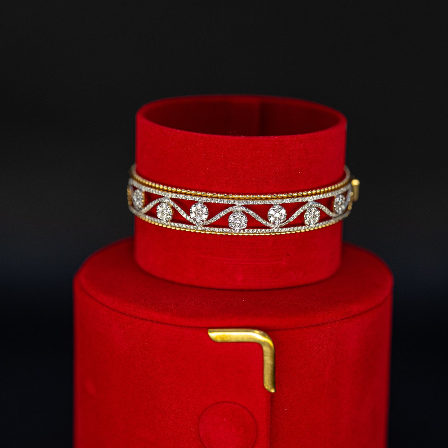 18ct Yellow Gold Diamond Kada