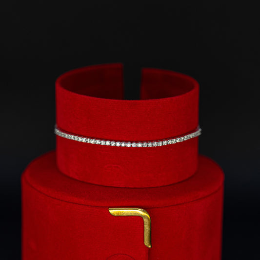 18ct White Gold Adjustable Diamond Bracelet