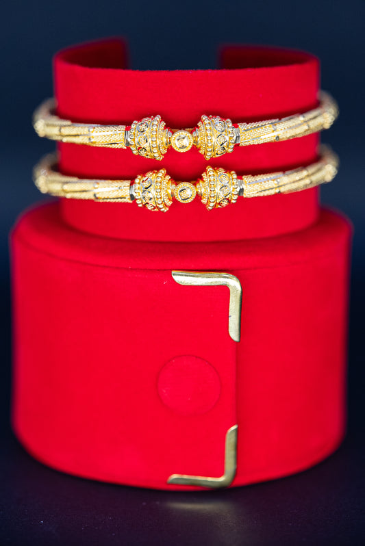 22ct Gold Textured Pipe Karas