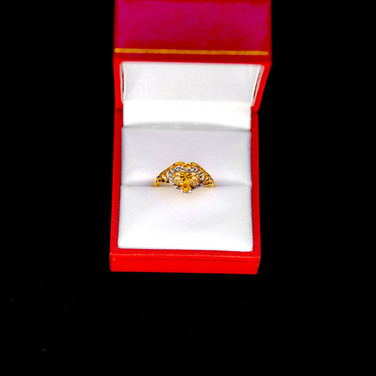 22ct Gold Heart Motif Ring with Engraved Filigree Detail