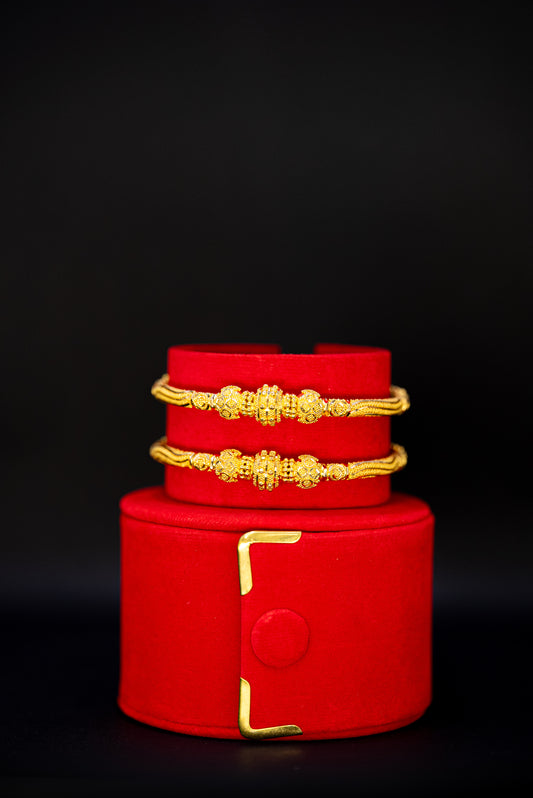 22ct Gold Beaded Pipe Karas – 2.6" (Pair)