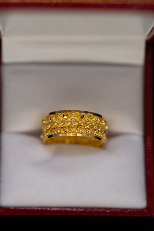 22ct Gold Filigree Band Ring – Size M
