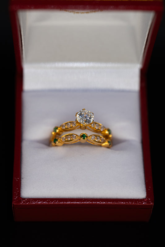 22ct Gold CZ Ring Set with Green Stone Detailing – Size Q