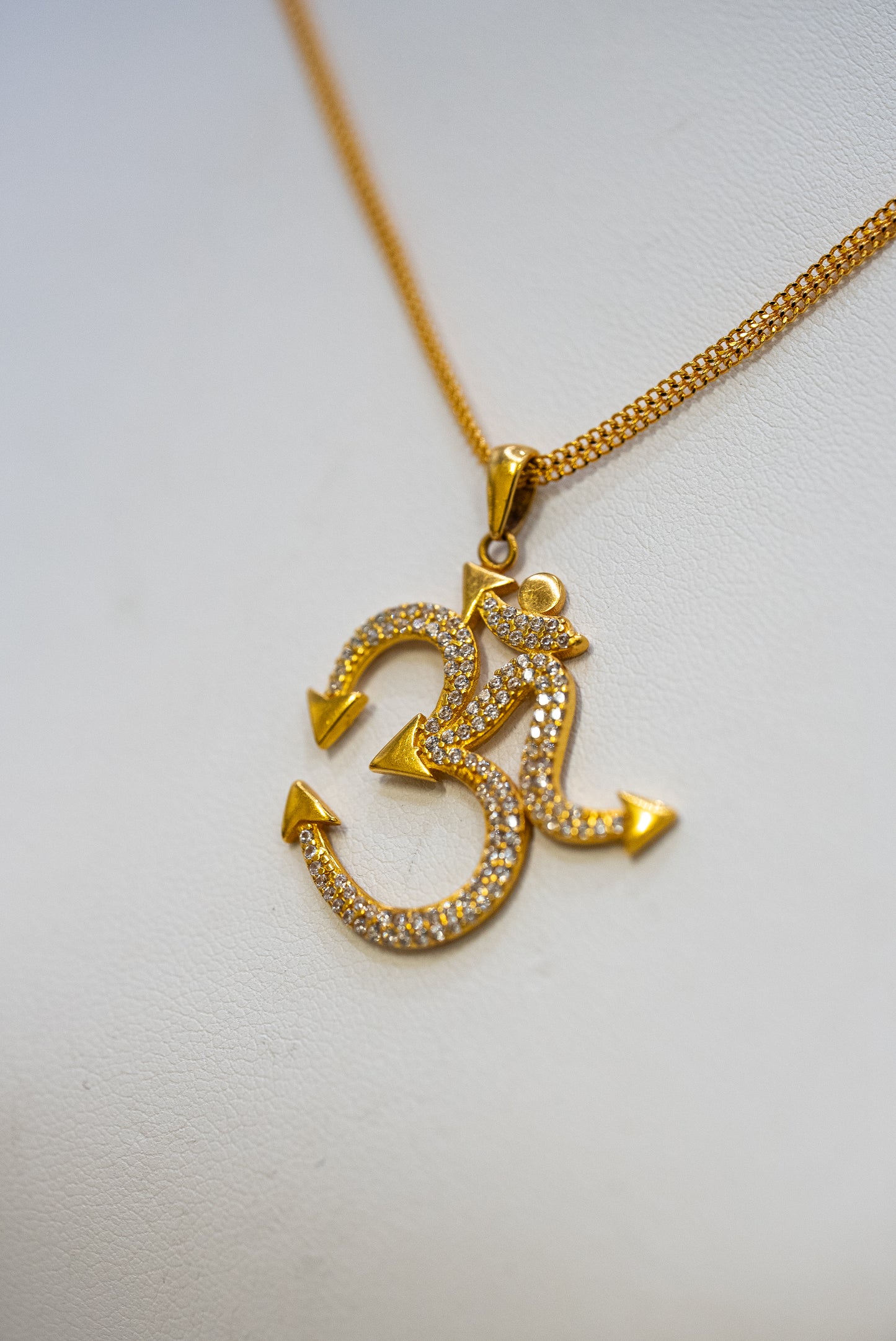 22ct Gold and CZ stone Om Pendant
