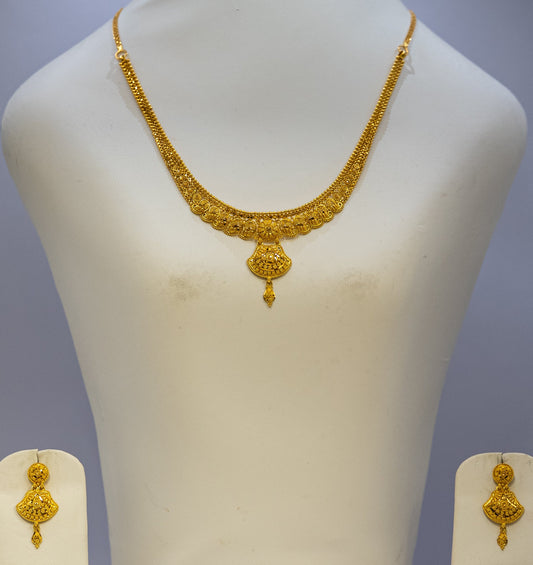 Delicate Gold Floral Wedding Set