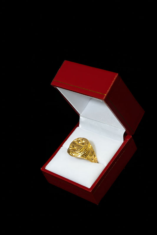 22ct Gold Engraved Signet Ring