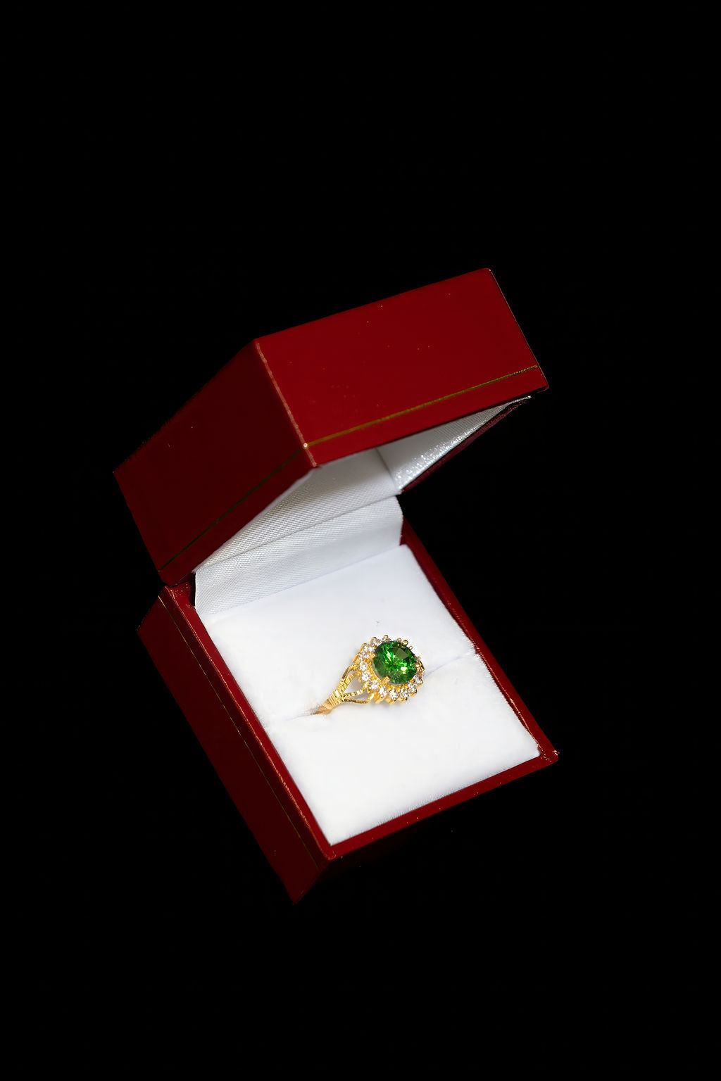 22ct Gold Green Stone Halo Ring
