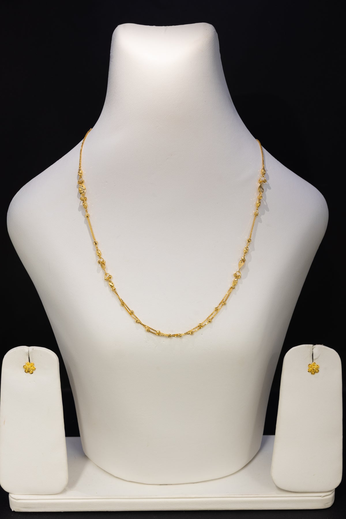 22ct Gold Floral Necklace & Stud Earring Set