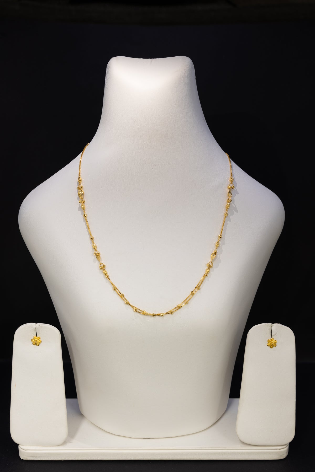 22ct Gold Floral Necklace & Stud Earring Set