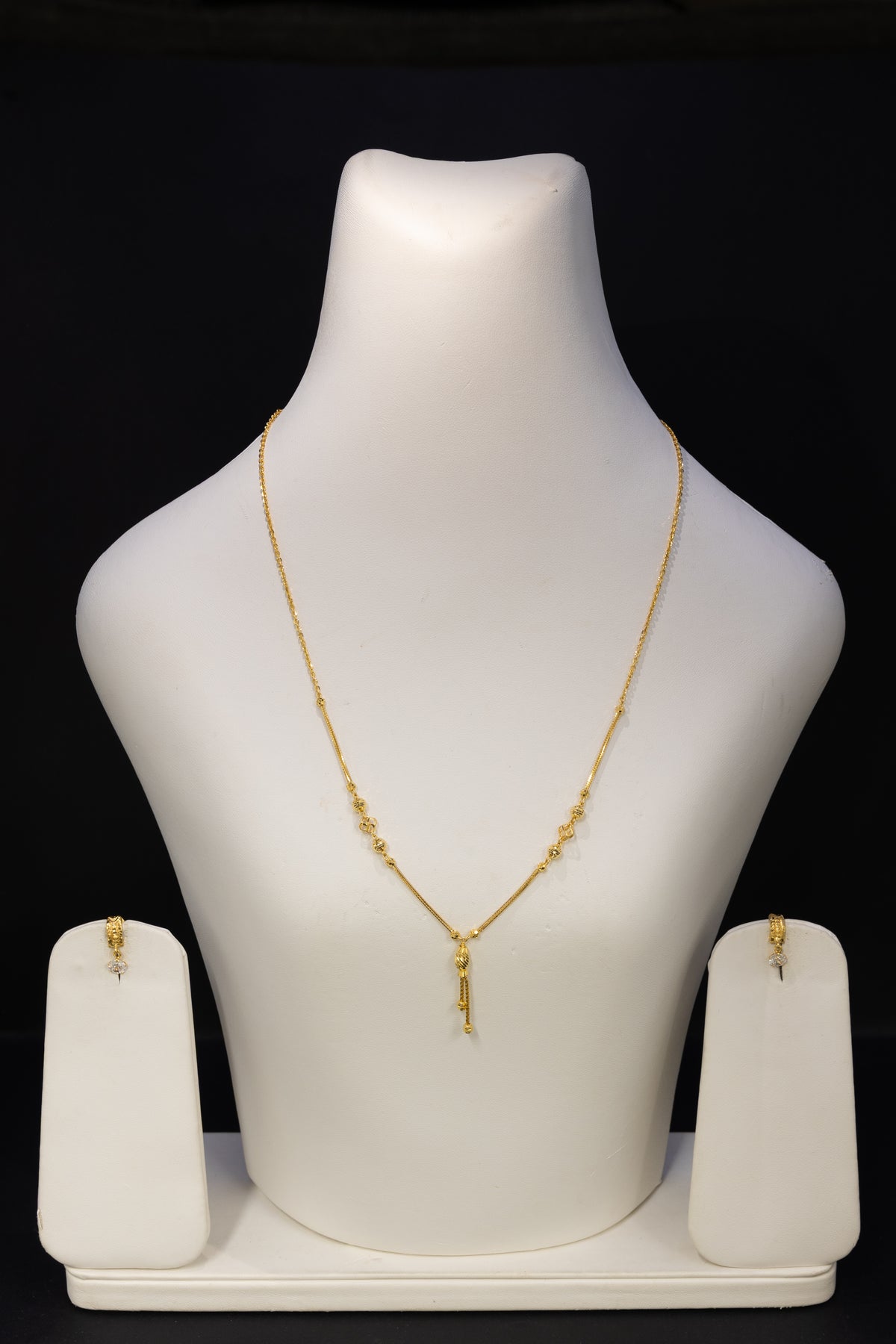 22ct Gold Fine Drop Necklace & Earring Set