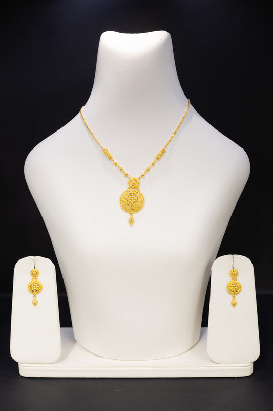 22ct Gold Circular Pendant Bridal Necklace & Earring Set