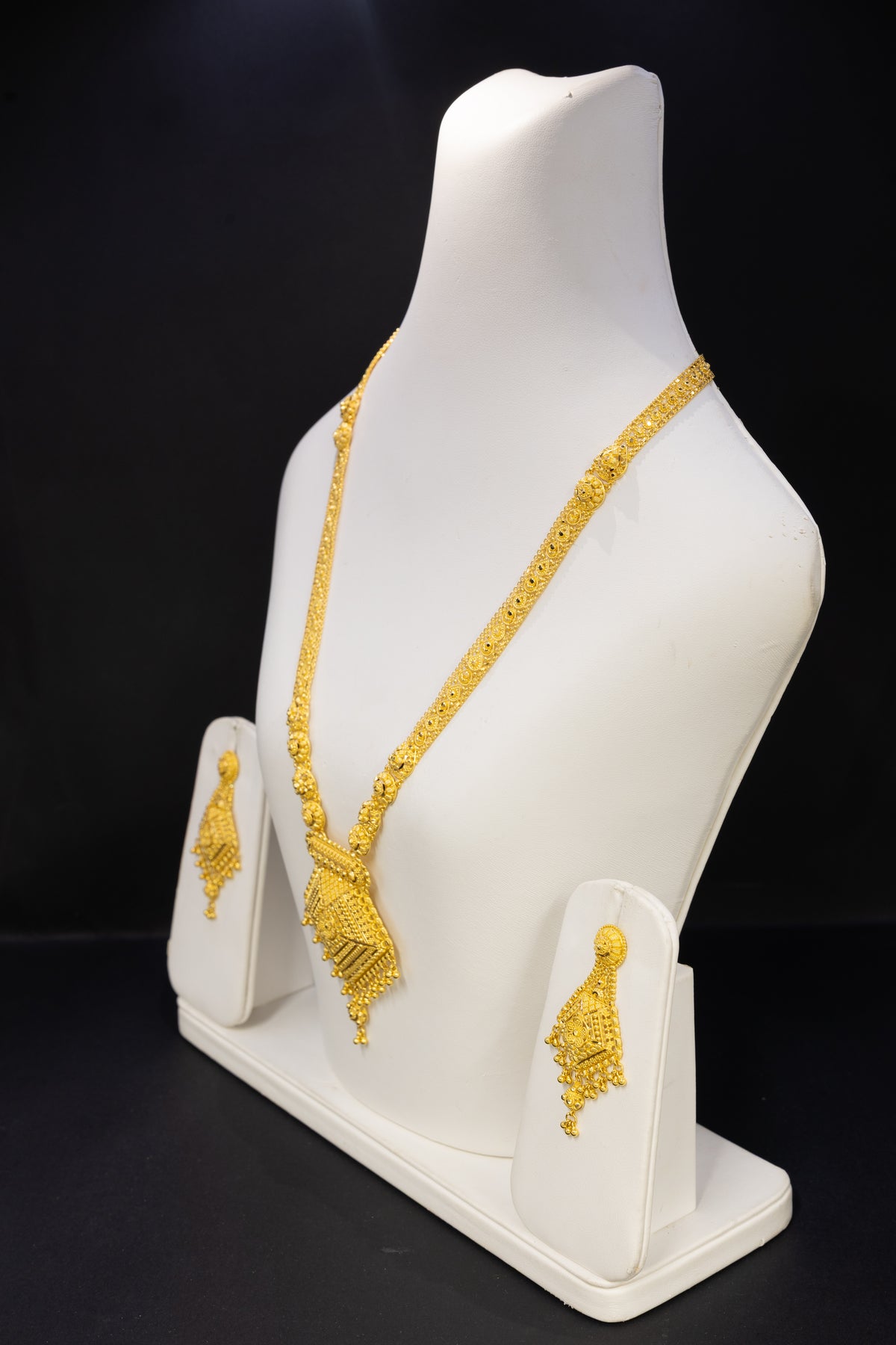 22ct Gold Geometric Pendant Rani Haar & Earring Set