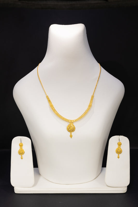 22ct Gold Beaded Teardrop Pendant Necklace & Earring Set