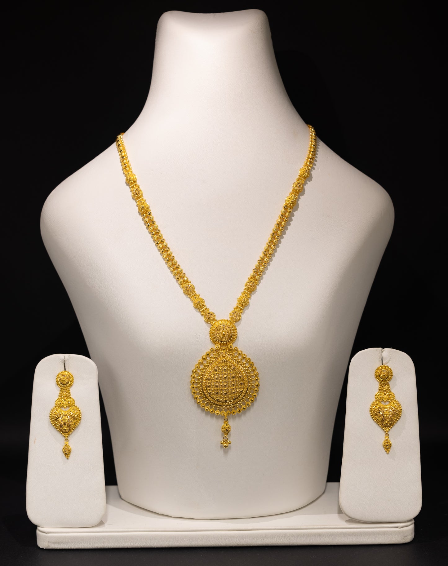 22ct Gold Rani Haar Filigree Necklace and Earring Set