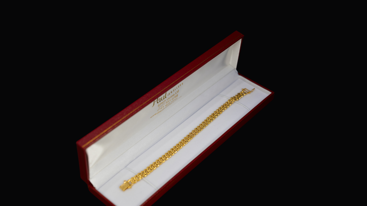 22ct Gold Textured Cuban Link Bracelet